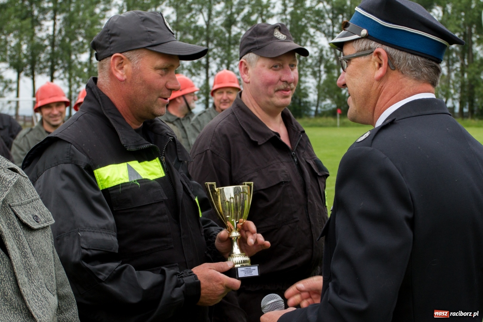 Zdjęcie w galerii na portalu naszraciborz.pl: Druhowie seniorzy rywalizowali w Owsiszczach. Oldboje w dobrej formie!  wiadomości z regionu