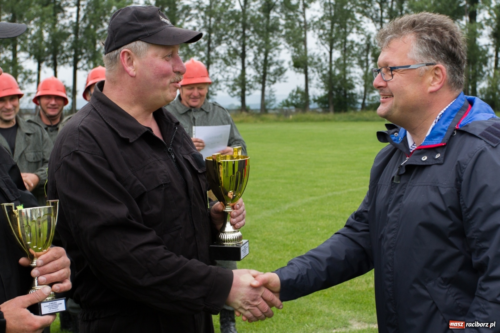 Zdjęcie w galerii na portalu naszraciborz.pl: Druhowie seniorzy rywalizowali w Owsiszczach. Oldboje w dobrej formie!  wiadomości z regionu