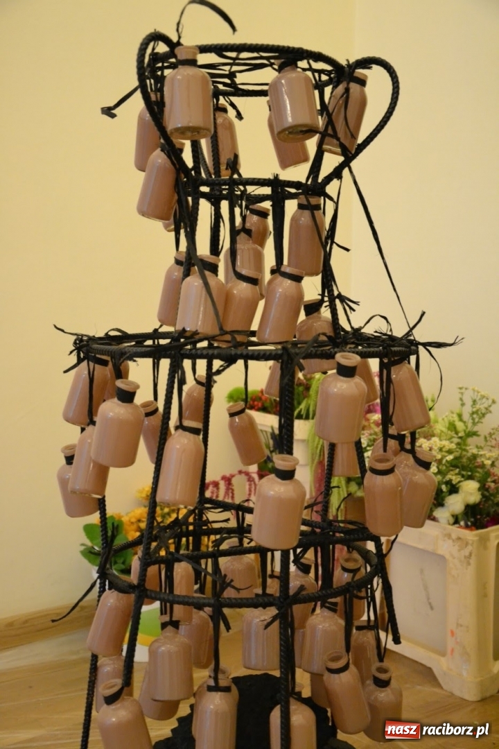 Zdjęcie w galerii na portalu naszraciborz.pl: Tomasz Paszczyński z Raciborza zwycięża w III Krajowych Mistrzostwach Florystycznych Regionu Śląsko-Opolskiego wiadomości z regionu