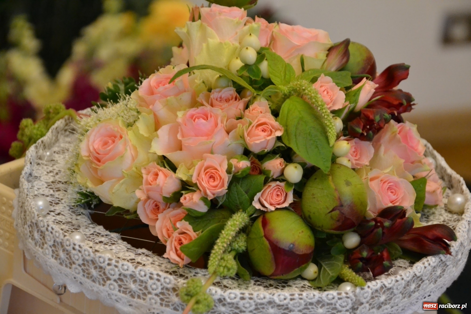 Zdjęcie w galerii na portalu naszraciborz.pl: Tomasz Paszczyński z Raciborza zwycięża w III Krajowych Mistrzostwach Florystycznych Regionu Śląsko-Opolskiego wiadomości z regionu