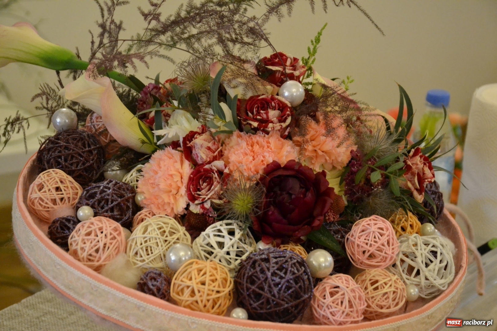 Zdjęcie w galerii na portalu naszraciborz.pl: Tomasz Paszczyński z Raciborza zwycięża w III Krajowych Mistrzostwach Florystycznych Regionu Śląsko-Opolskiego wiadomości z regionu