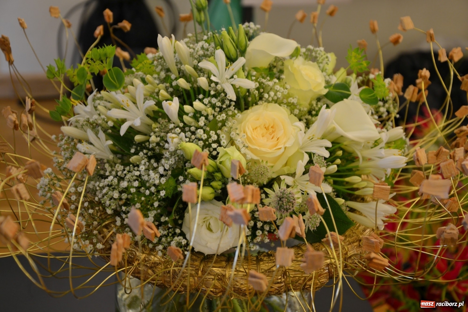 Zdjęcie w galerii na portalu naszraciborz.pl: Tomasz Paszczyński z Raciborza zwycięża w III Krajowych Mistrzostwach Florystycznych Regionu Śląsko-Opolskiego wiadomości z regionu