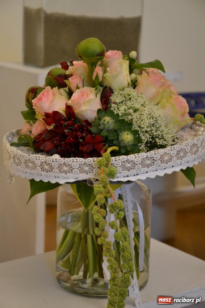 Zdjęcie w galerii na portalu naszraciborz.pl: Tomasz Paszczyński z Raciborza zwycięża w III Krajowych Mistrzostwach Florystycznych Regionu Śląsko-Opolskiego wiadomości z regionu