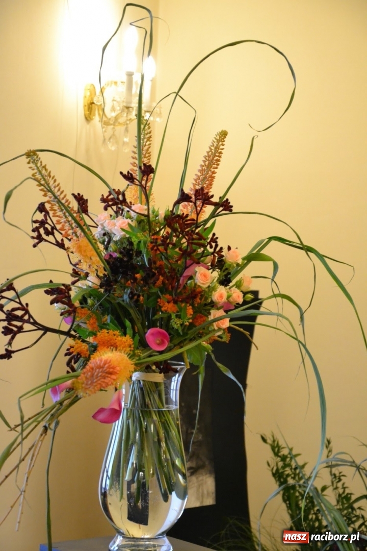 Zdjęcie w galerii na portalu naszraciborz.pl: Tomasz Paszczyński z Raciborza zwycięża w III Krajowych Mistrzostwach Florystycznych Regionu Śląsko-Opolskiego wiadomości z regionu