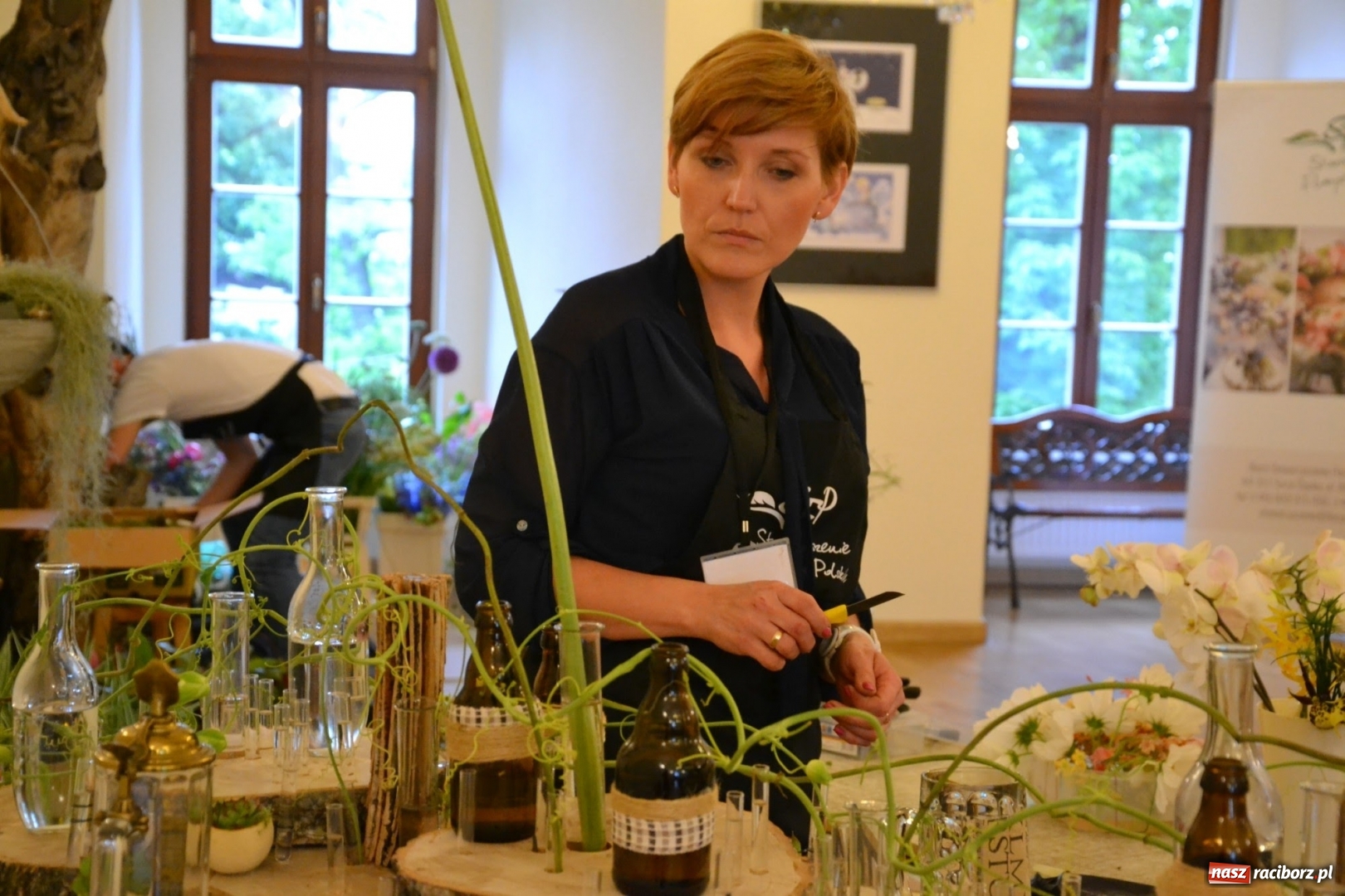 Zdjęcie w galerii na portalu naszraciborz.pl: Tomasz Paszczyński z Raciborza zwycięża w III Krajowych Mistrzostwach Florystycznych Regionu Śląsko-Opolskiego wiadomości z regionu