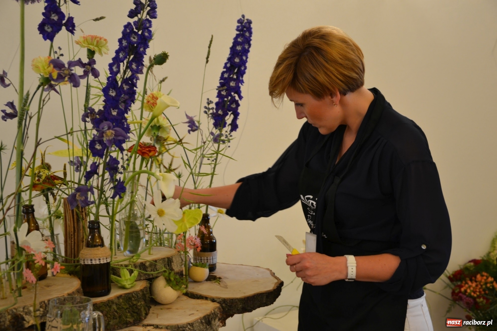 Zdjęcie w galerii na portalu naszraciborz.pl: Tomasz Paszczyński z Raciborza zwycięża w III Krajowych Mistrzostwach Florystycznych Regionu Śląsko-Opolskiego wiadomości z regionu