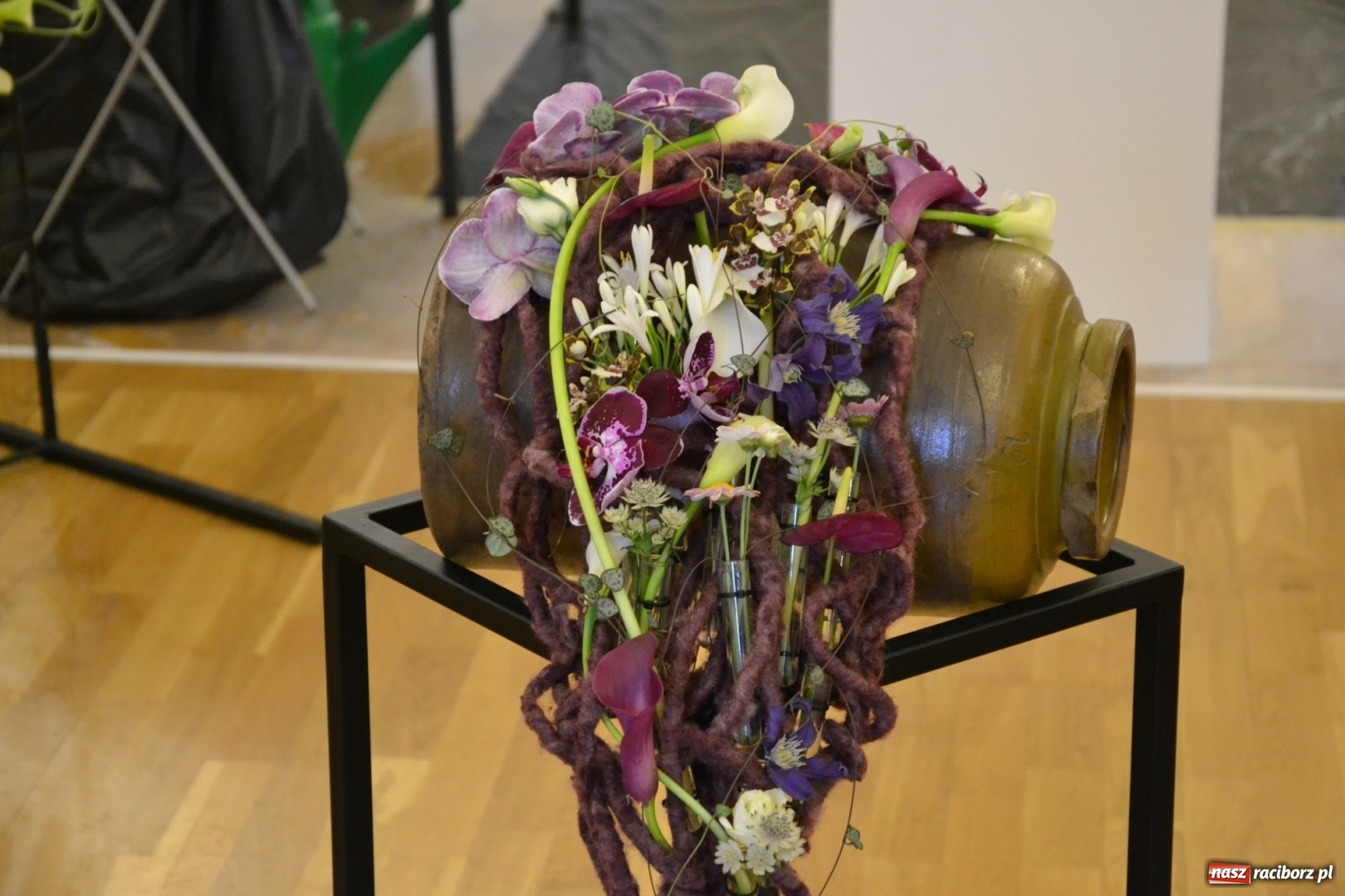 Zdjęcie w galerii na portalu naszraciborz.pl: Tomasz Paszczyński z Raciborza zwycięża w III Krajowych Mistrzostwach Florystycznych Regionu Śląsko-Opolskiego wiadomości z regionu