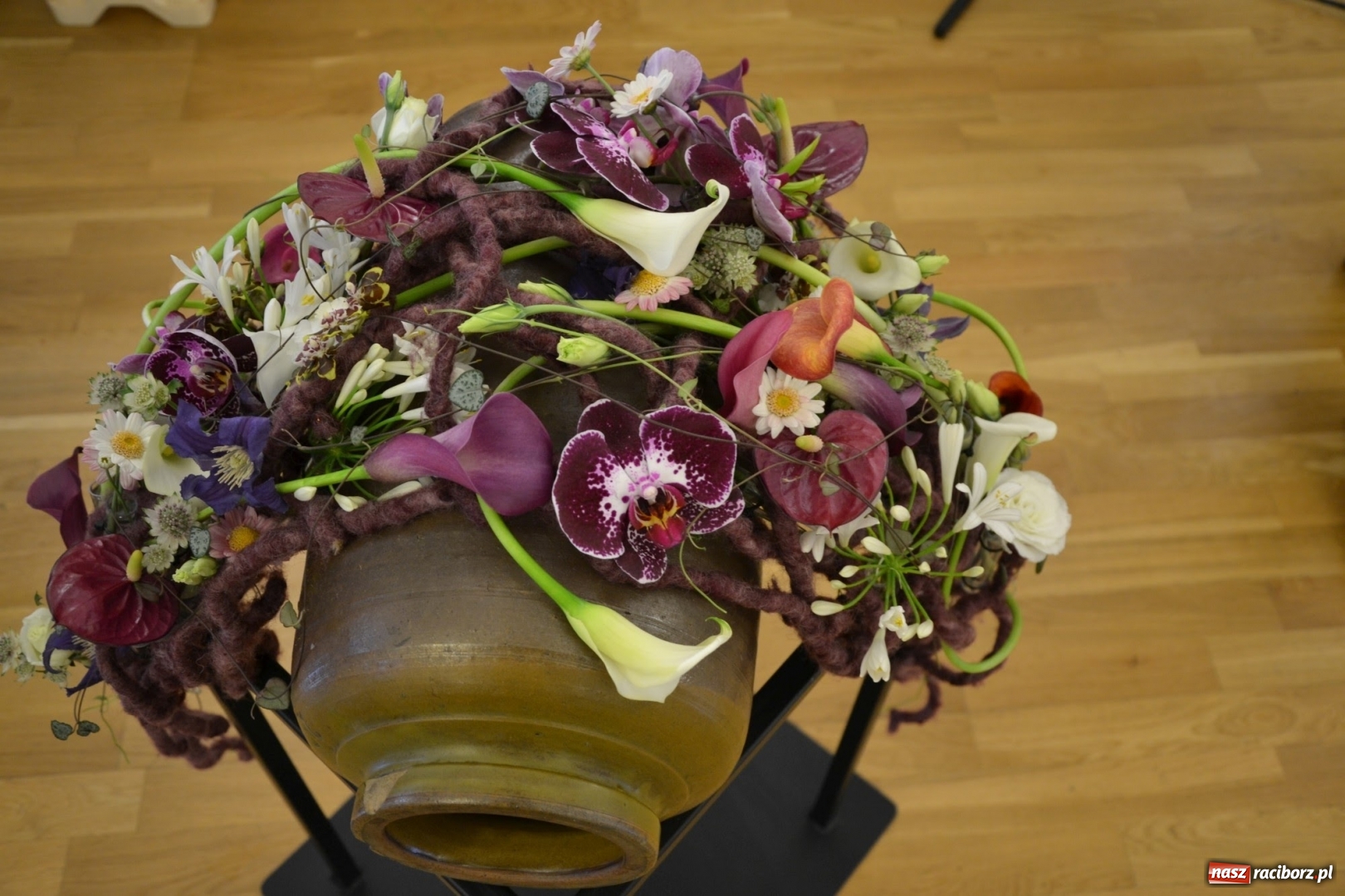 Zdjęcie w galerii na portalu naszraciborz.pl: Tomasz Paszczyński z Raciborza zwycięża w III Krajowych Mistrzostwach Florystycznych Regionu Śląsko-Opolskiego wiadomości z regionu