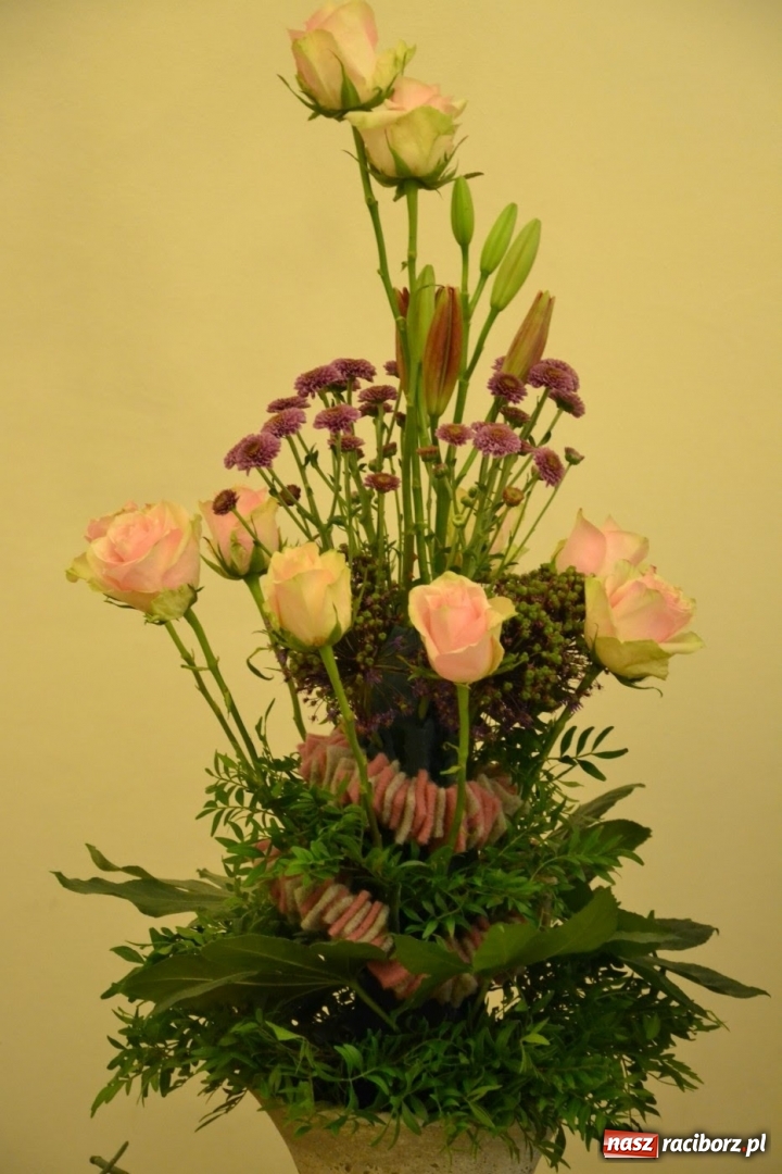 Zdjęcie w galerii na portalu naszraciborz.pl: Tomasz Paszczyński z Raciborza zwycięża w III Krajowych Mistrzostwach Florystycznych Regionu Śląsko-Opolskiego wiadomości z regionu