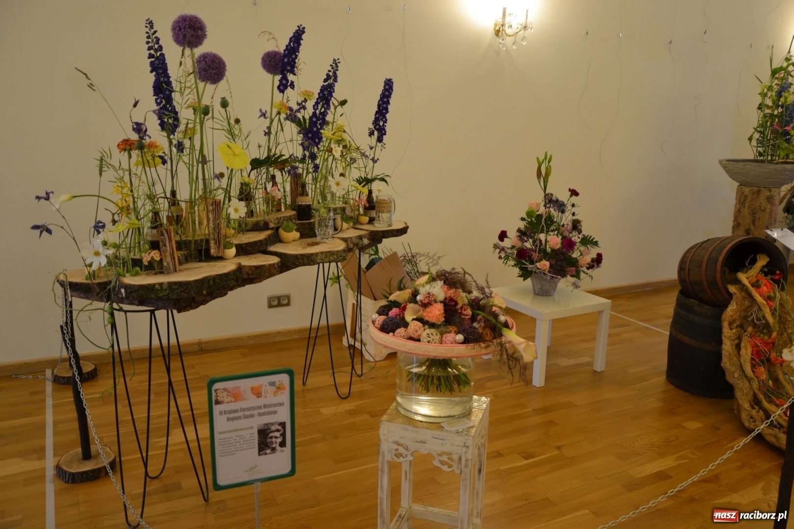 Zdjęcie w galerii na portalu naszraciborz.pl: Tomasz Paszczyński z Raciborza zwycięża w III Krajowych Mistrzostwach Florystycznych Regionu Śląsko-Opolskiego wiadomości z regionu