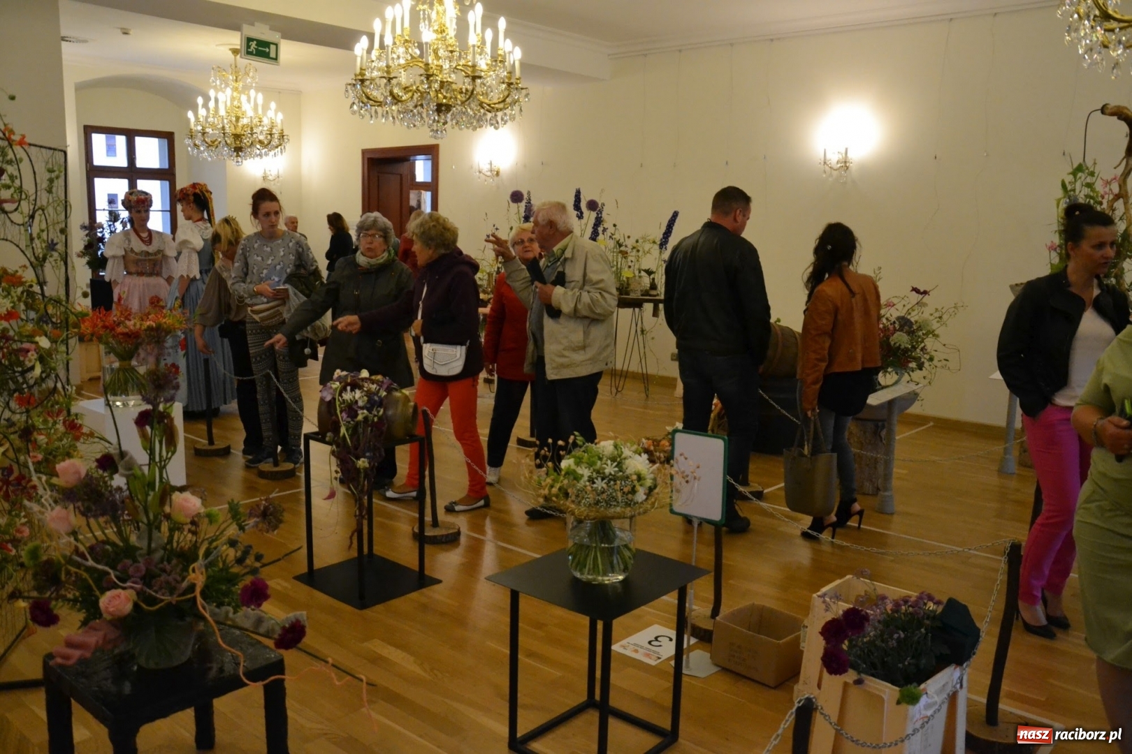 Zdjęcie w galerii na portalu naszraciborz.pl: Tomasz Paszczyński z Raciborza zwycięża w III Krajowych Mistrzostwach Florystycznych Regionu Śląsko-Opolskiego wiadomości z regionu