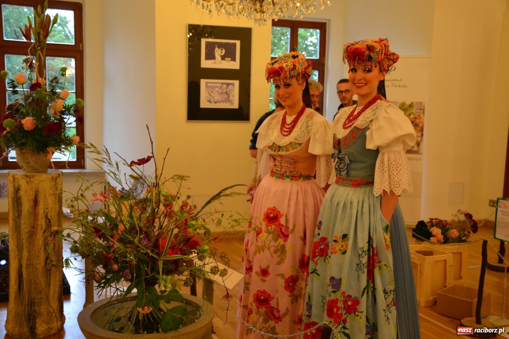 Zdjęcie w galerii na portalu naszraciborz.pl: Tomasz Paszczyński z Raciborza zwycięża w III Krajowych Mistrzostwach Florystycznych Regionu Śląsko-Opolskiego wiadomości z regionu