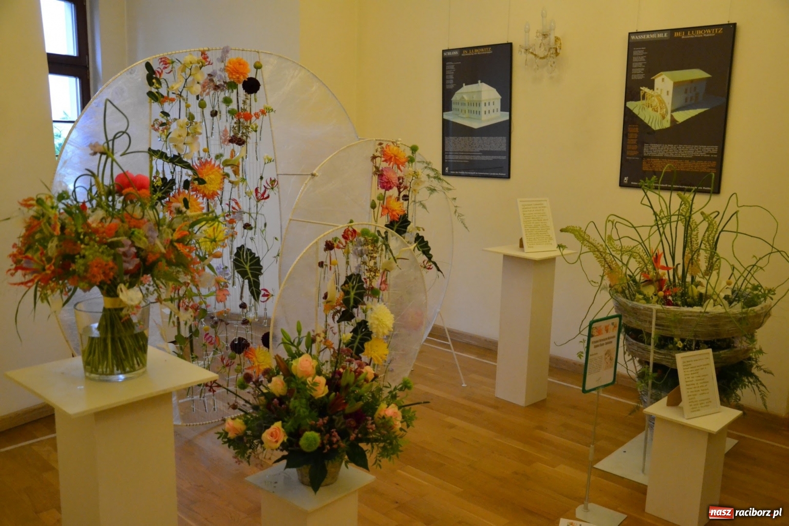 Zdjęcie w galerii na portalu naszraciborz.pl: Tomasz Paszczyński z Raciborza zwycięża w III Krajowych Mistrzostwach Florystycznych Regionu Śląsko-Opolskiego wiadomości z regionu