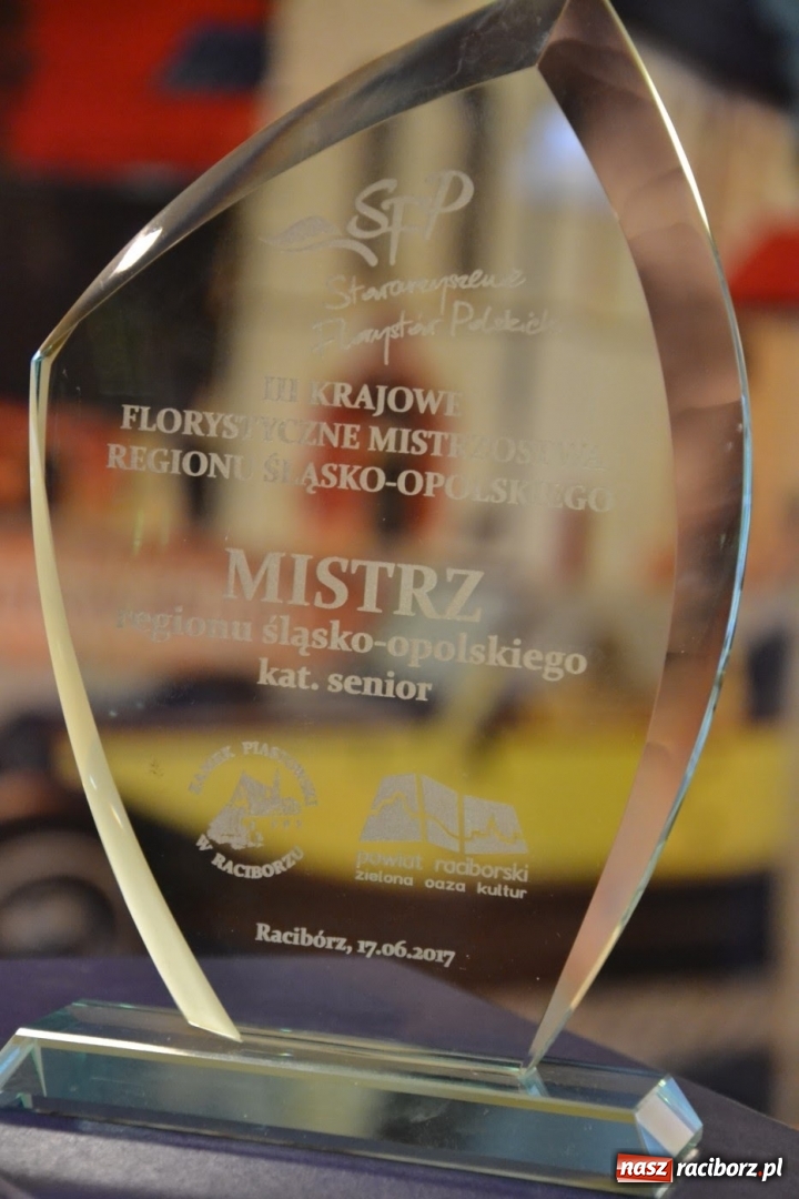 Zdjęcie w galerii na portalu naszraciborz.pl: Tomasz Paszczyński z Raciborza zwycięża w III Krajowych Mistrzostwach Florystycznych Regionu Śląsko-Opolskiego wiadomości z regionu