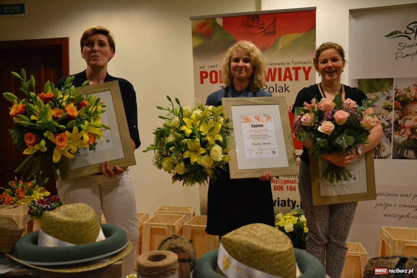 Zdjęcie w galerii na portalu naszraciborz.pl: Tomasz Paszczyński z Raciborza zwycięża w III Krajowych Mistrzostwach Florystycznych Regionu Śląsko-Opolskiego wiadomości z regionu