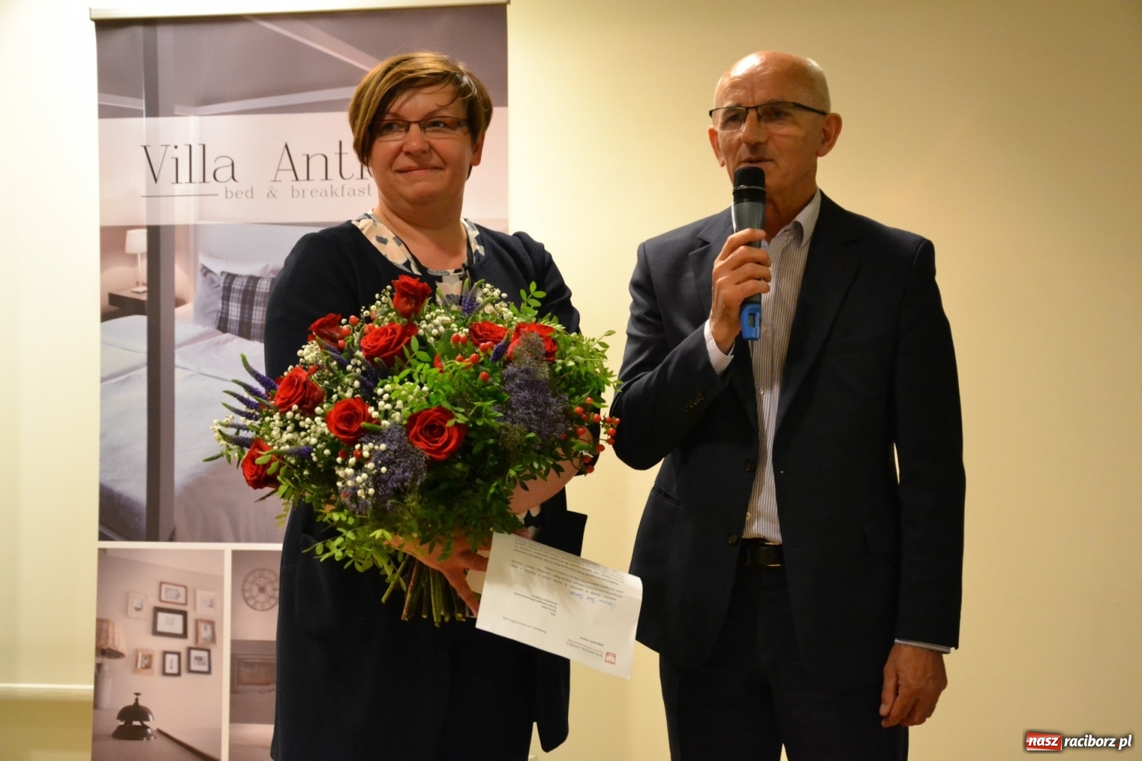 Zdjęcie w galerii na portalu naszraciborz.pl: Tomasz Paszczyński z Raciborza zwycięża w III Krajowych Mistrzostwach Florystycznych Regionu Śląsko-Opolskiego wiadomości z regionu