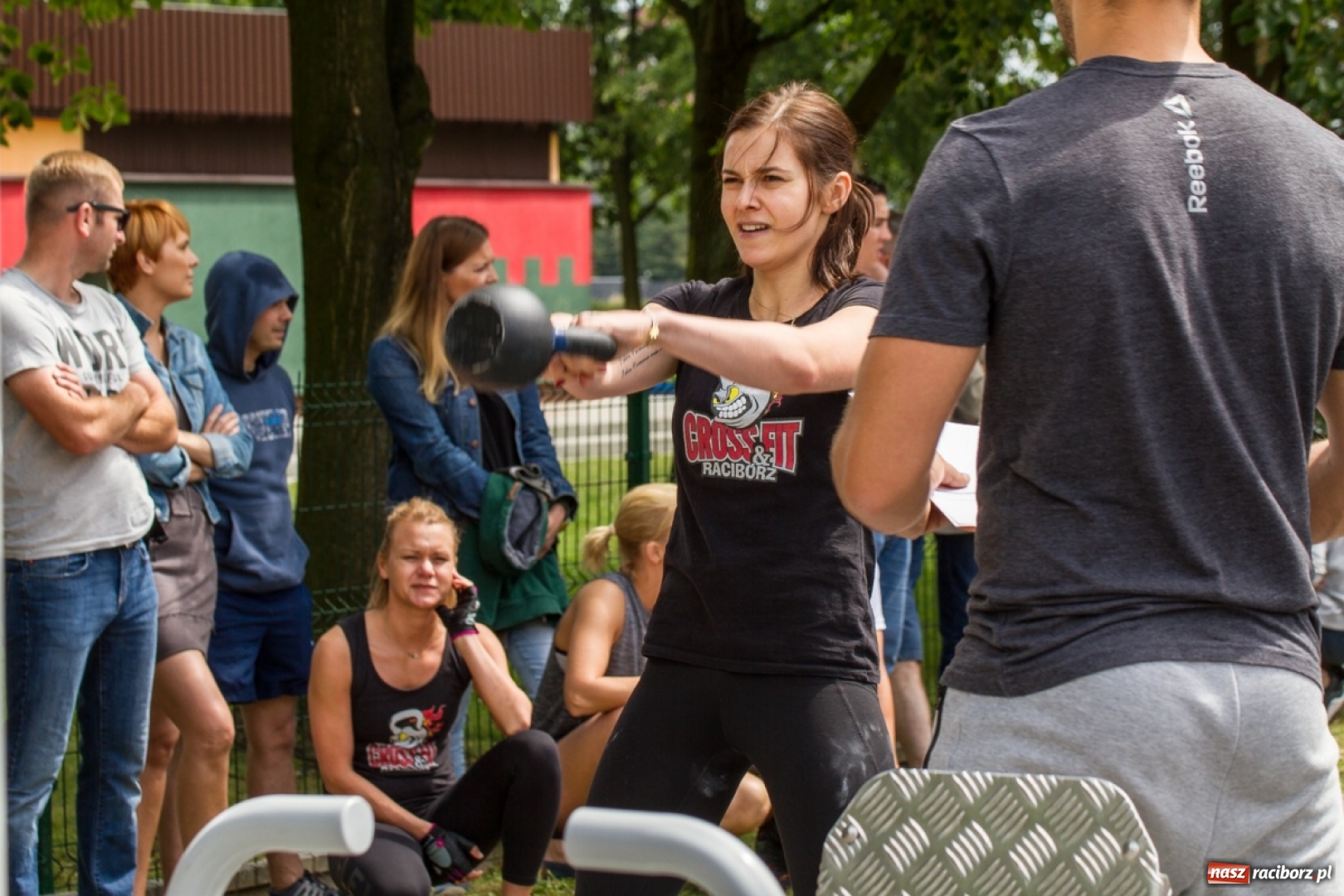 Zdjęcie w galerii na portalu naszraciborz.pl: 800 kg na 800-lecie - crosstrening przy Żółkiewskiego wiadomości z regionu