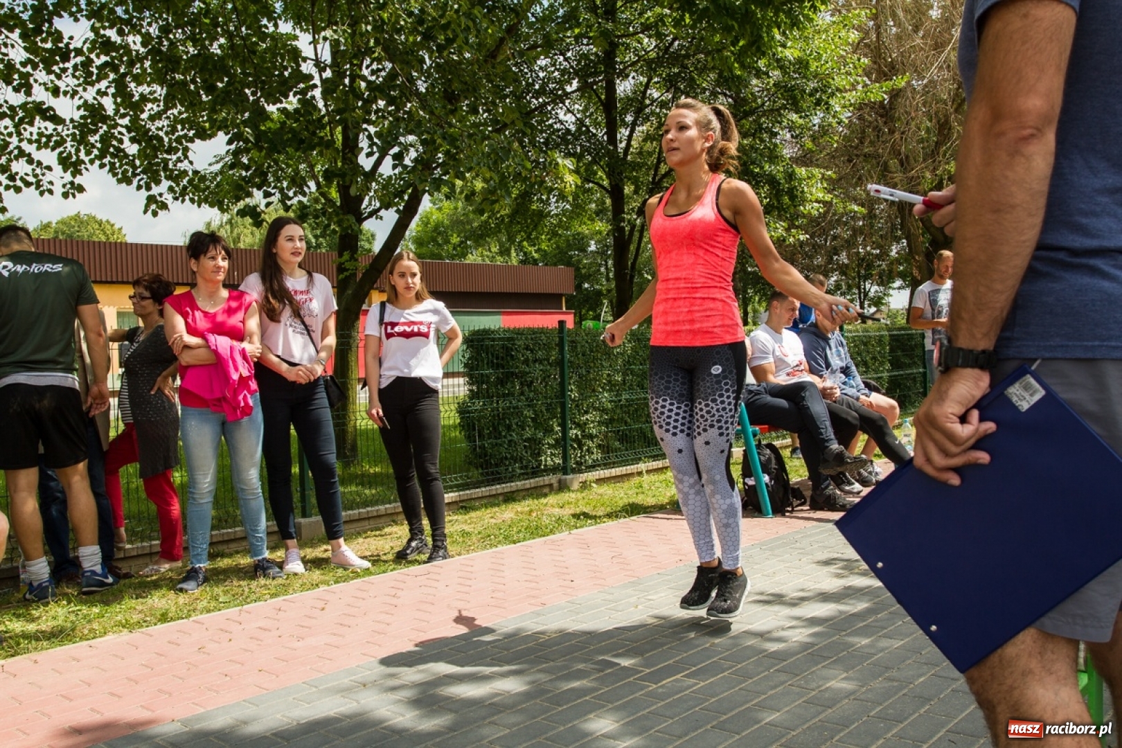 Zdjęcie w galerii na portalu naszraciborz.pl: 800 kg na 800-lecie - crosstrening przy Żółkiewskiego wiadomości z regionu