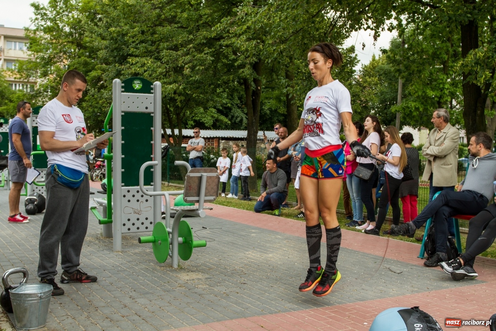 Zdjęcie w galerii na portalu naszraciborz.pl: 800 kg na 800-lecie - crosstrening przy Żółkiewskiego wiadomości z regionu