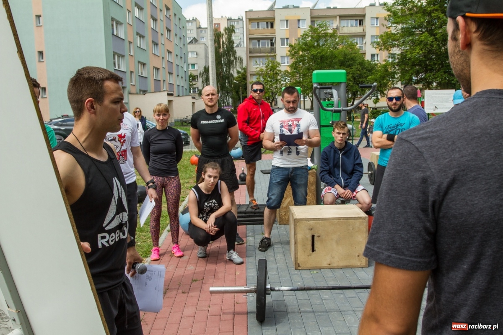 Zdjęcie w galerii na portalu naszraciborz.pl: 800 kg na 800-lecie - crosstrening przy Żółkiewskiego wiadomości z regionu