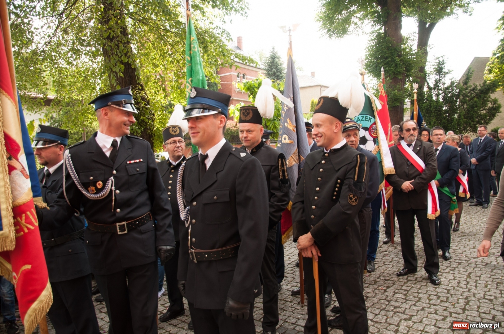 Zdjęcie w galerii na portalu naszraciborz.pl: LKS 07 Markowice ma nowy sztandar. Trzeci dzień obchodów 110 lat klubu wiadomości z regionu