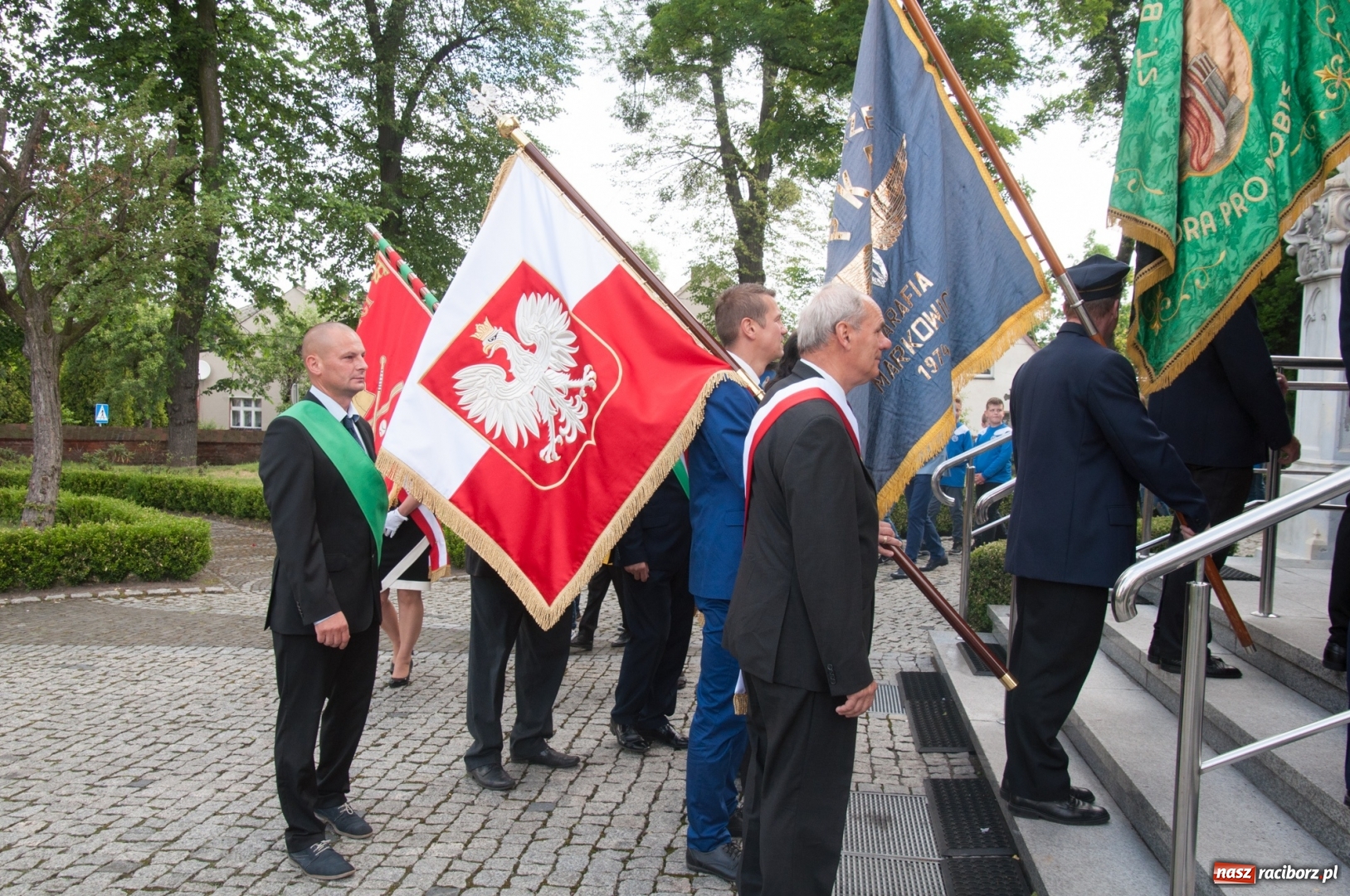 Zdjęcie w galerii na portalu naszraciborz.pl: LKS 07 Markowice ma nowy sztandar. Trzeci dzień obchodów 110 lat klubu wiadomości z regionu