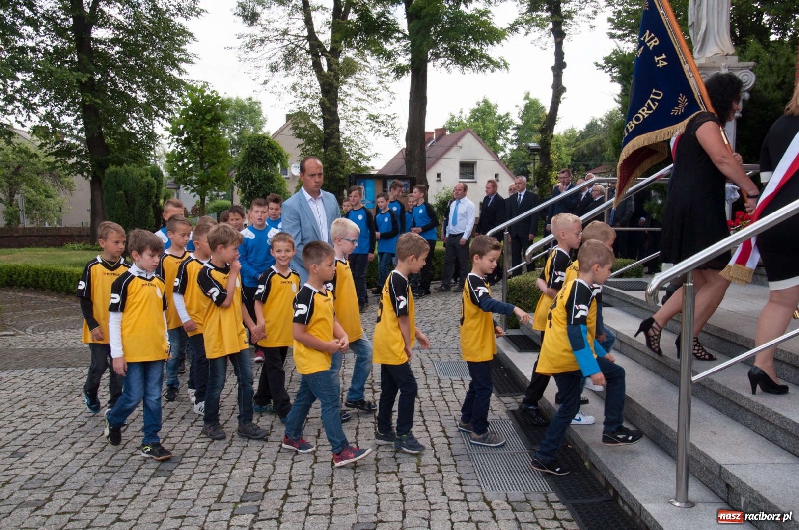 Zdjęcie w galerii na portalu naszraciborz.pl: LKS 07 Markowice ma nowy sztandar. Trzeci dzień obchodów 110 lat klubu wiadomości z regionu