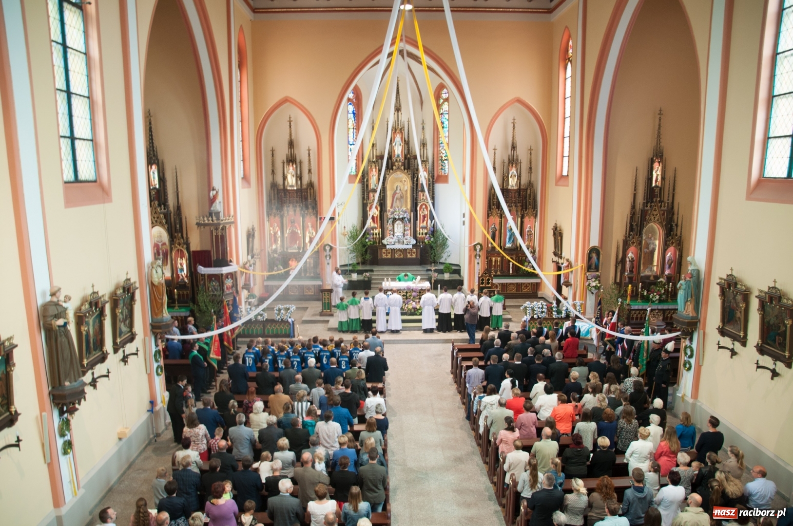 Zdjęcie w galerii na portalu naszraciborz.pl: LKS 07 Markowice ma nowy sztandar. Trzeci dzień obchodów 110 lat klubu wiadomości z regionu