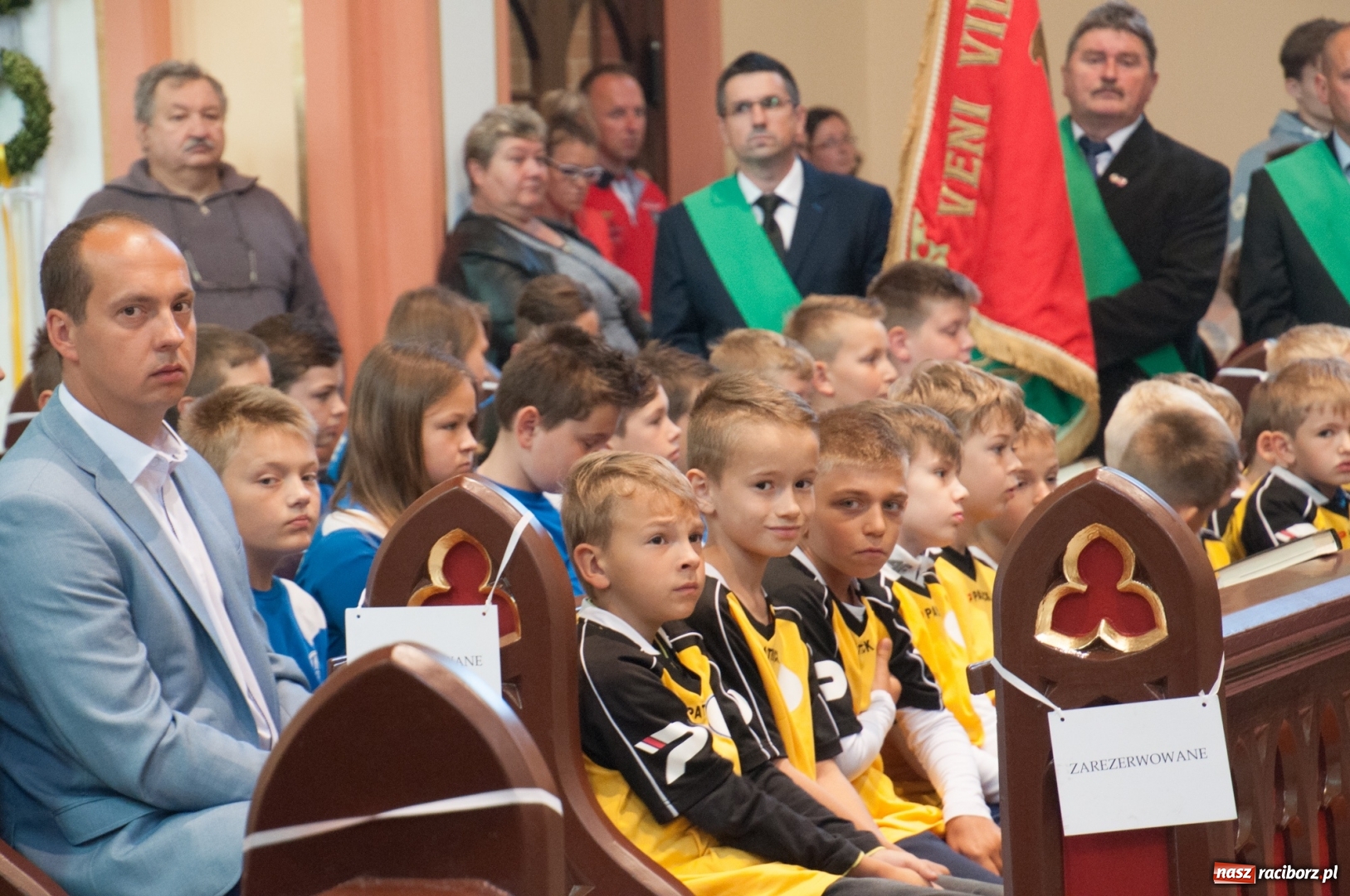 Zdjęcie w galerii na portalu naszraciborz.pl: LKS 07 Markowice ma nowy sztandar. Trzeci dzień obchodów 110 lat klubu wiadomości z regionu