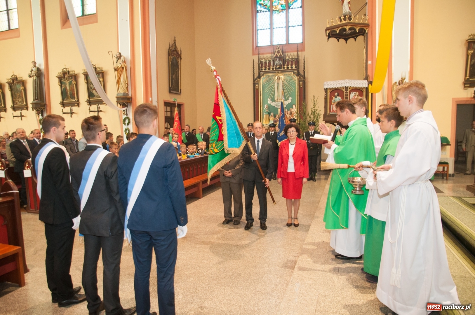 Zdjęcie w galerii na portalu naszraciborz.pl: LKS 07 Markowice ma nowy sztandar. Trzeci dzień obchodów 110 lat klubu wiadomości z regionu