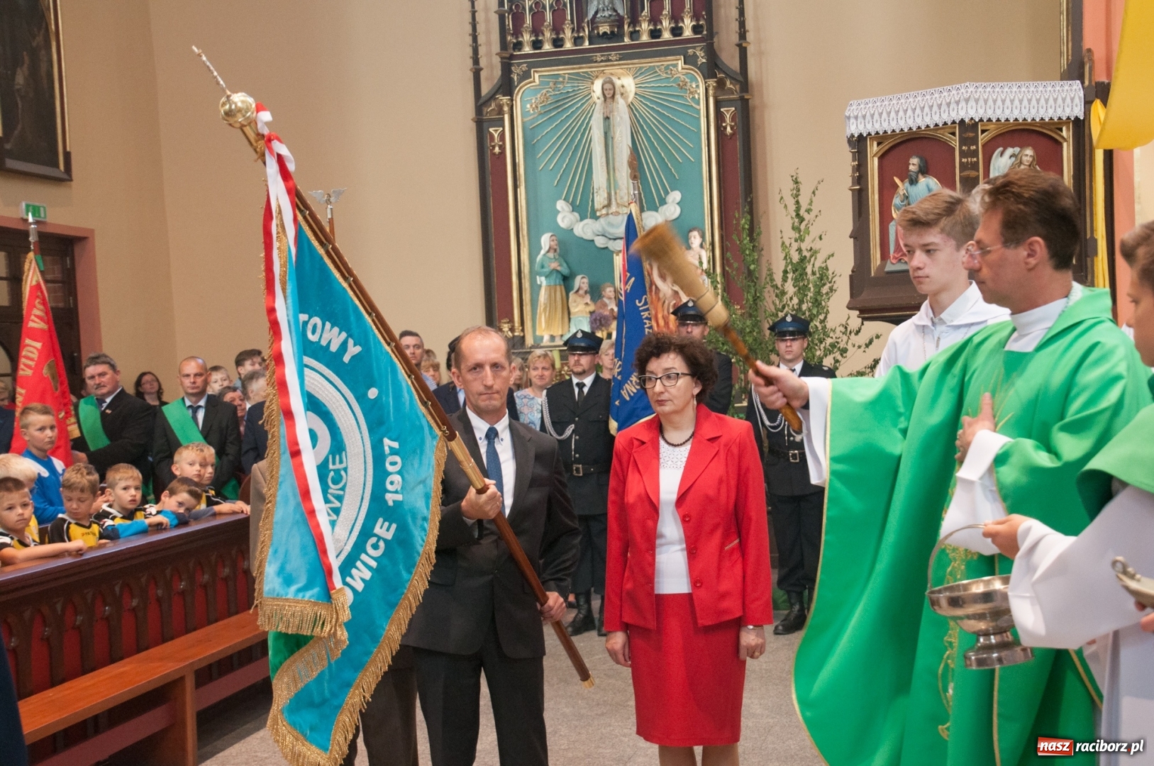 Zdjęcie w galerii na portalu naszraciborz.pl: LKS 07 Markowice ma nowy sztandar. Trzeci dzień obchodów 110 lat klubu wiadomości z regionu