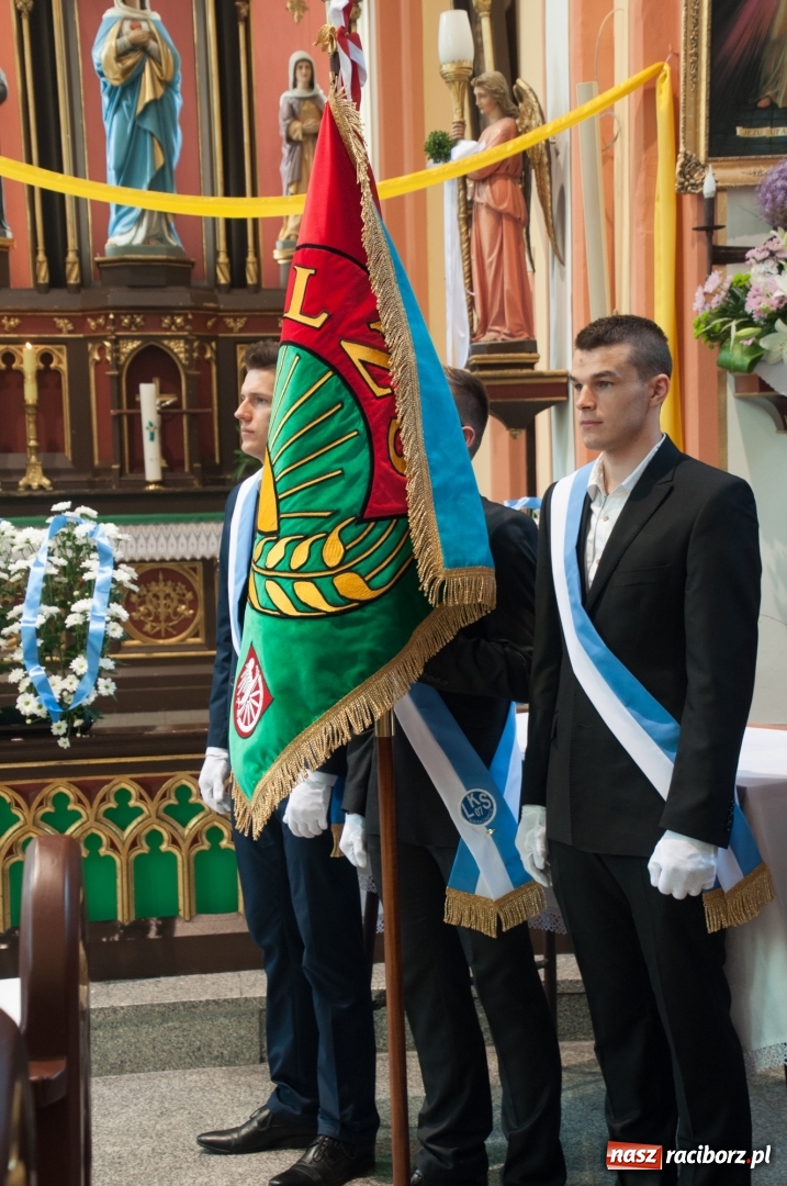 Zdjęcie w galerii na portalu naszraciborz.pl: LKS 07 Markowice ma nowy sztandar. Trzeci dzień obchodów 110 lat klubu wiadomości z regionu