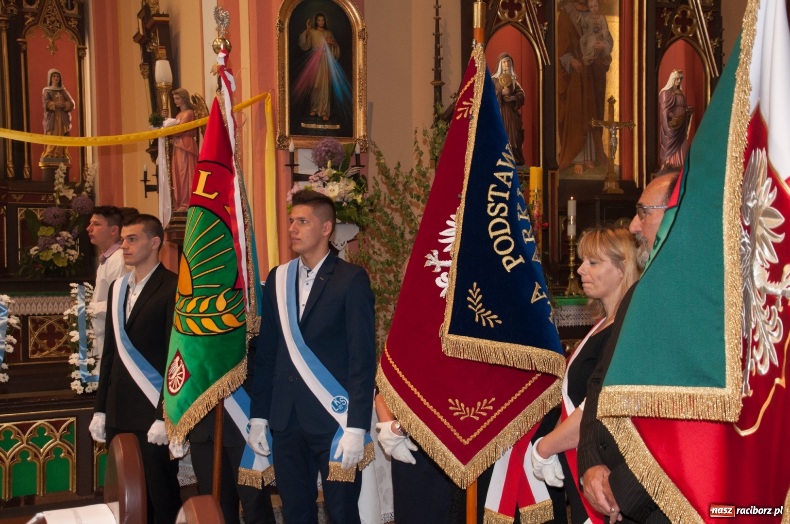 Zdjęcie w galerii na portalu naszraciborz.pl: LKS 07 Markowice ma nowy sztandar. Trzeci dzień obchodów 110 lat klubu wiadomości z regionu