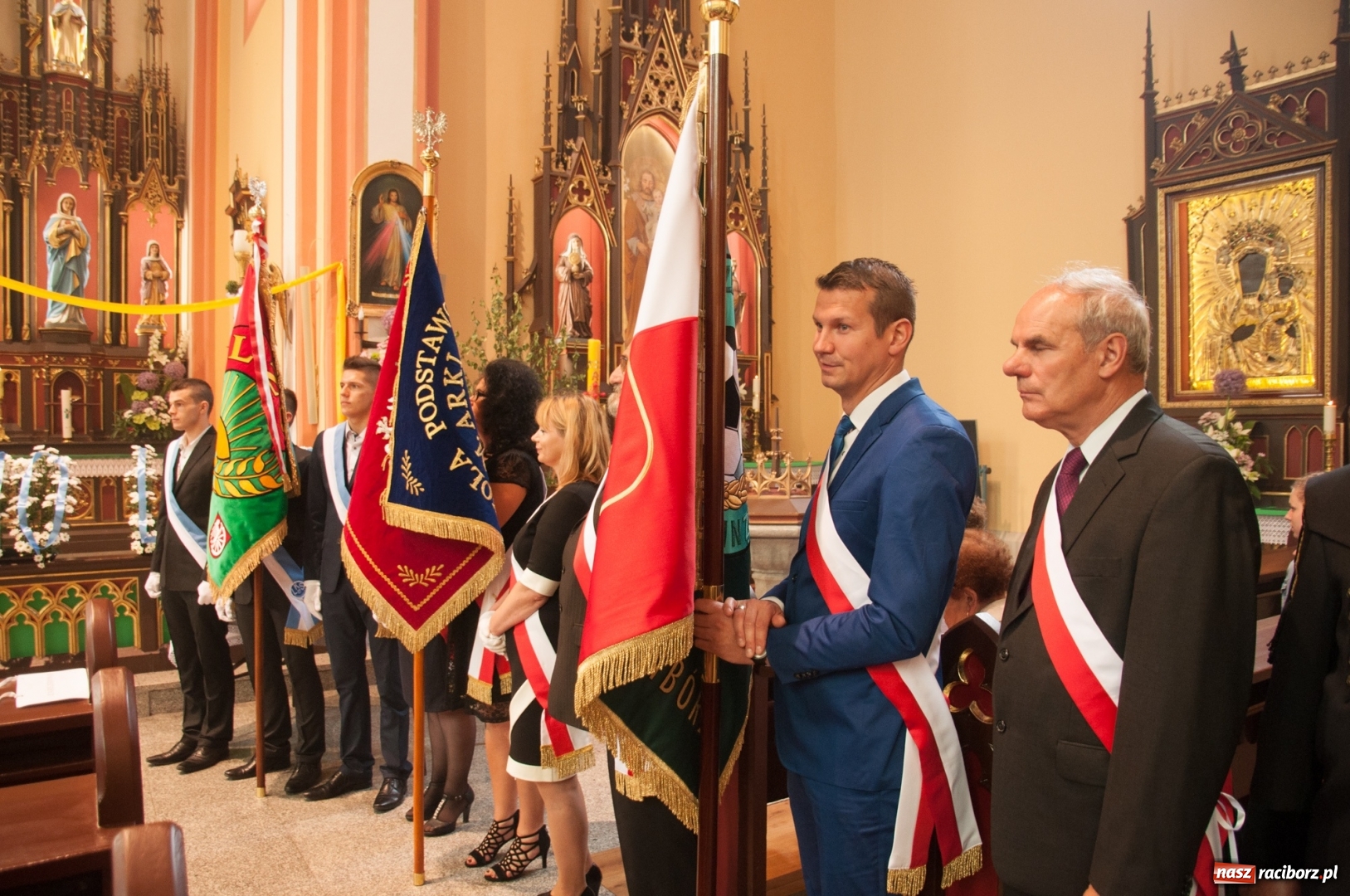 Zdjęcie w galerii na portalu naszraciborz.pl: LKS 07 Markowice ma nowy sztandar. Trzeci dzień obchodów 110 lat klubu wiadomości z regionu