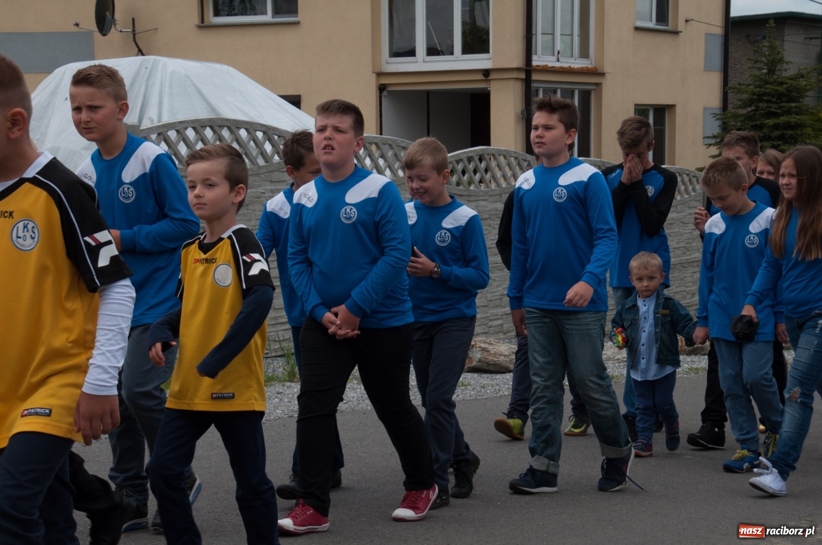 Zdjęcie w galerii na portalu naszraciborz.pl: LKS 07 Markowice ma nowy sztandar. Trzeci dzień obchodów 110 lat klubu wiadomości z regionu