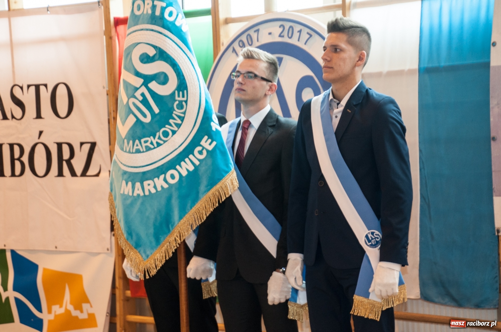 Zdjęcie w galerii na portalu naszraciborz.pl: LKS 07 Markowice ma nowy sztandar. Trzeci dzień obchodów 110 lat klubu wiadomości z regionu