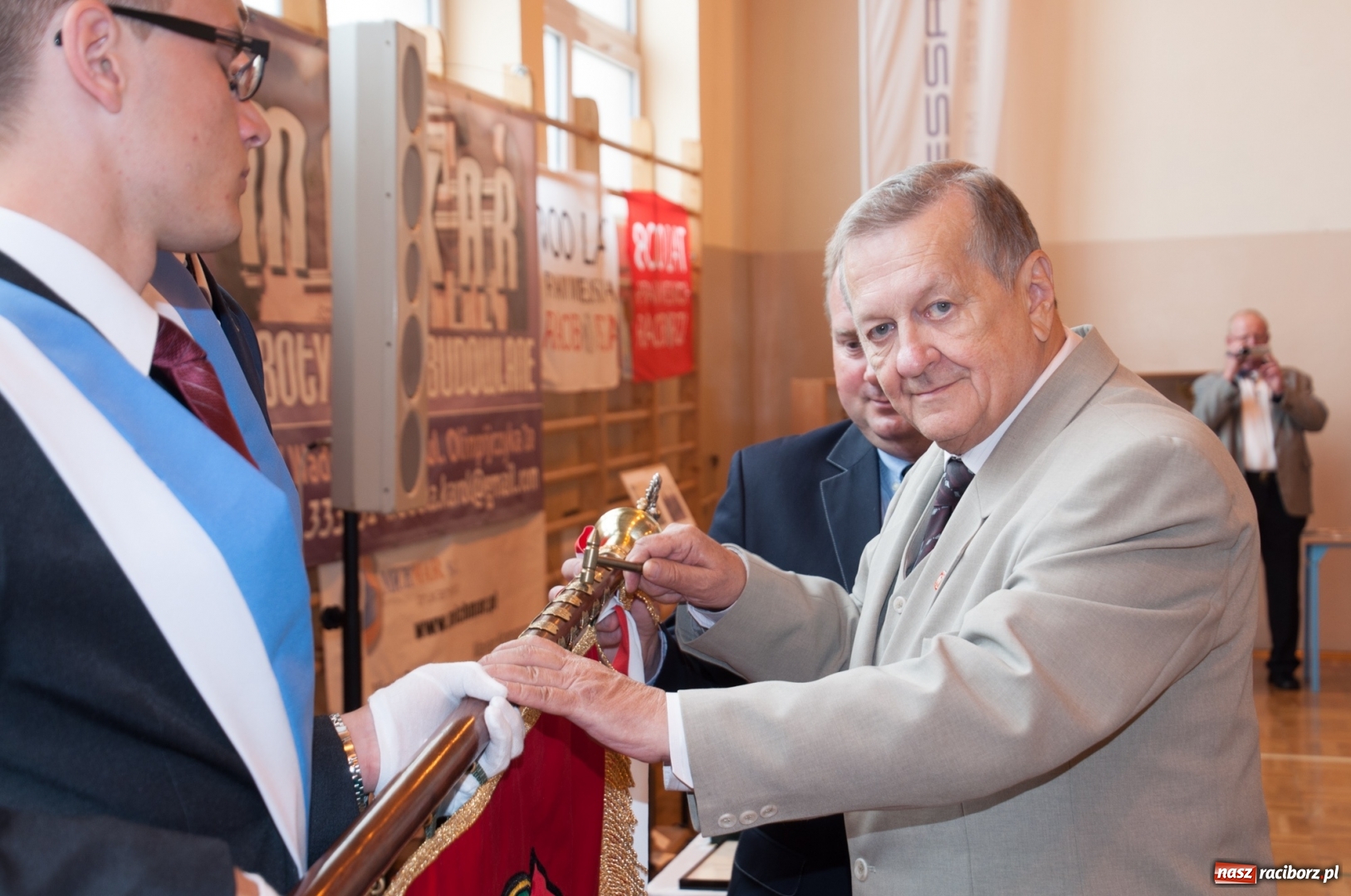 Zdjęcie w galerii na portalu naszraciborz.pl: LKS 07 Markowice ma nowy sztandar. Trzeci dzień obchodów 110 lat klubu wiadomości z regionu