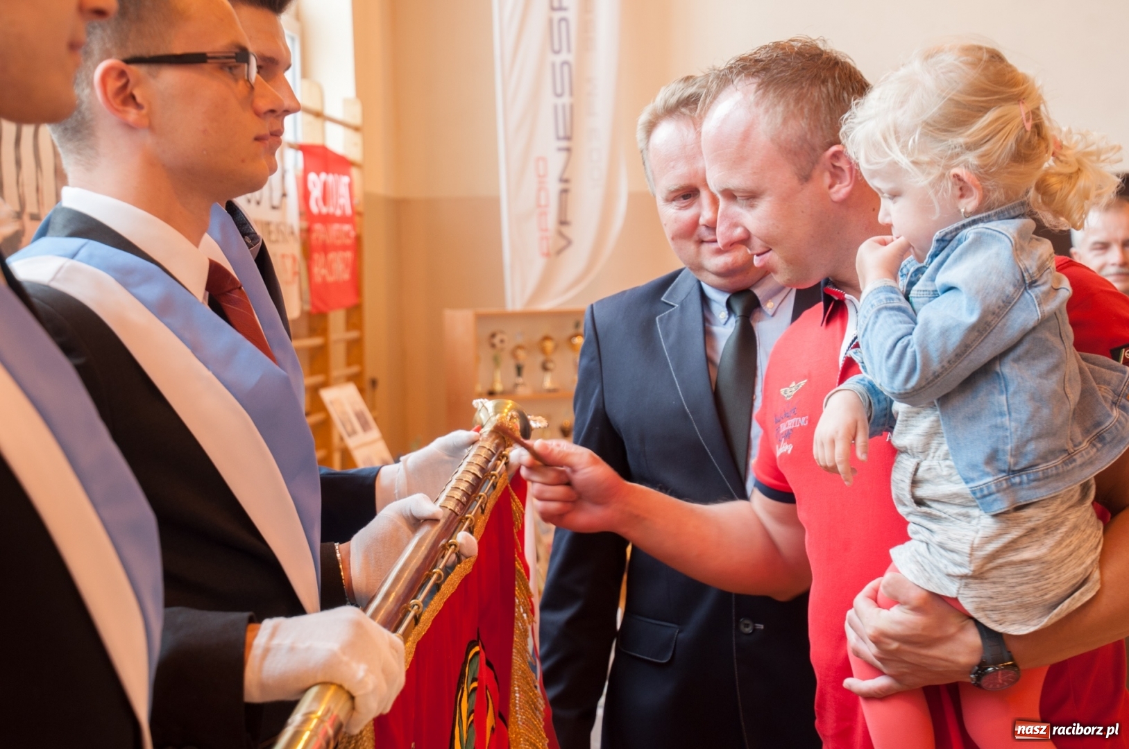 Zdjęcie w galerii na portalu naszraciborz.pl: LKS 07 Markowice ma nowy sztandar. Trzeci dzień obchodów 110 lat klubu wiadomości z regionu