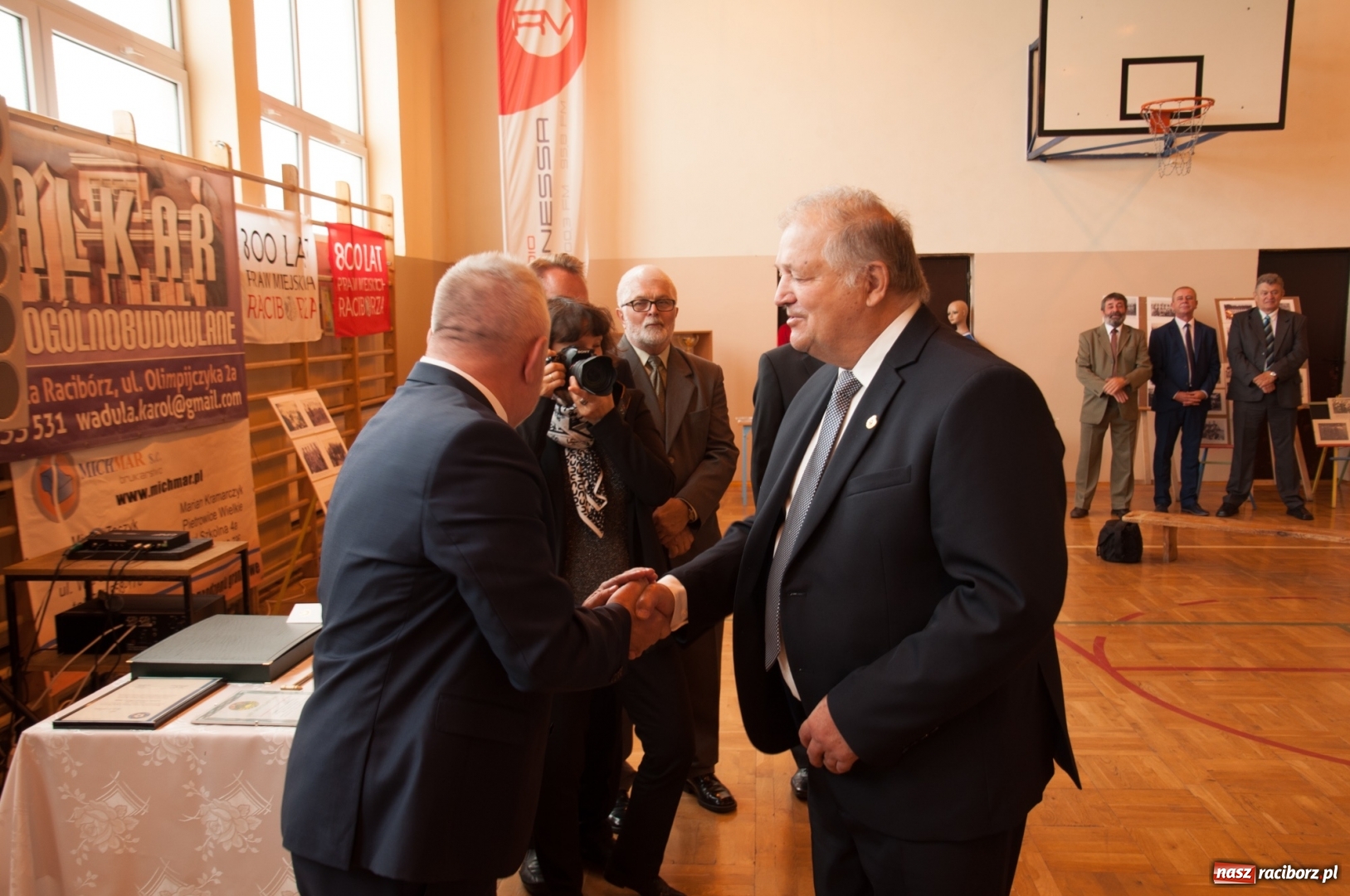 Zdjęcie w galerii na portalu naszraciborz.pl: LKS 07 Markowice ma nowy sztandar. Trzeci dzień obchodów 110 lat klubu wiadomości z regionu