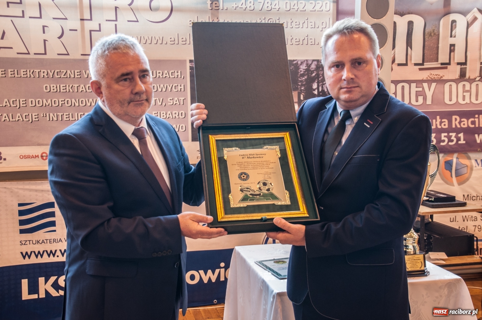 Zdjęcie w galerii na portalu naszraciborz.pl: LKS 07 Markowice ma nowy sztandar. Trzeci dzień obchodów 110 lat klubu wiadomości z regionu