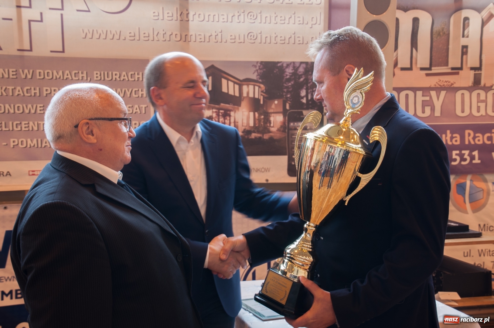 Zdjęcie w galerii na portalu naszraciborz.pl: LKS 07 Markowice ma nowy sztandar. Trzeci dzień obchodów 110 lat klubu wiadomości z regionu