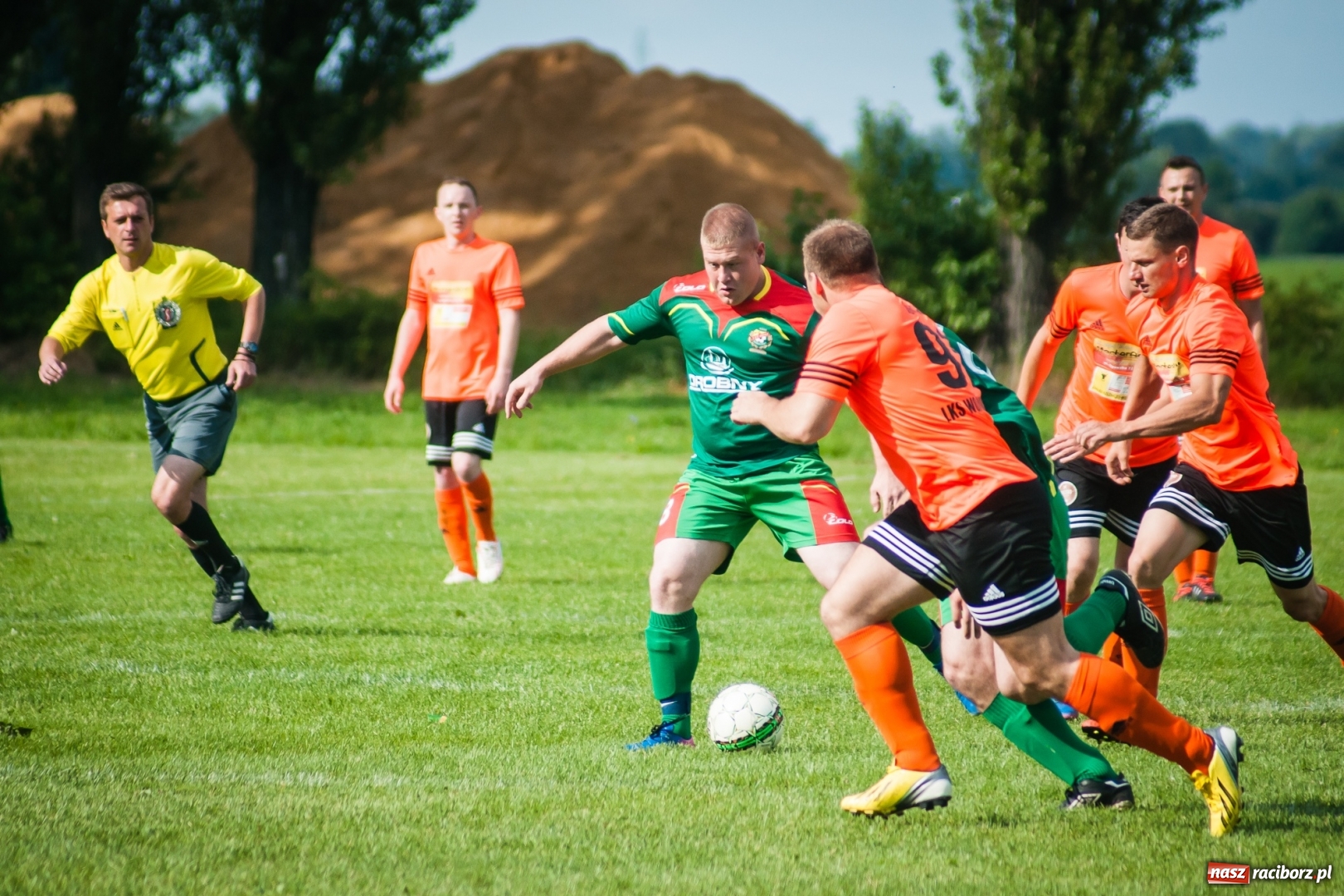 Zdjęcie w galerii na portalu naszraciborz.pl: B klasa: Przebudzenie Odry, pożegnanie Wojnowic wiadomości z regionu