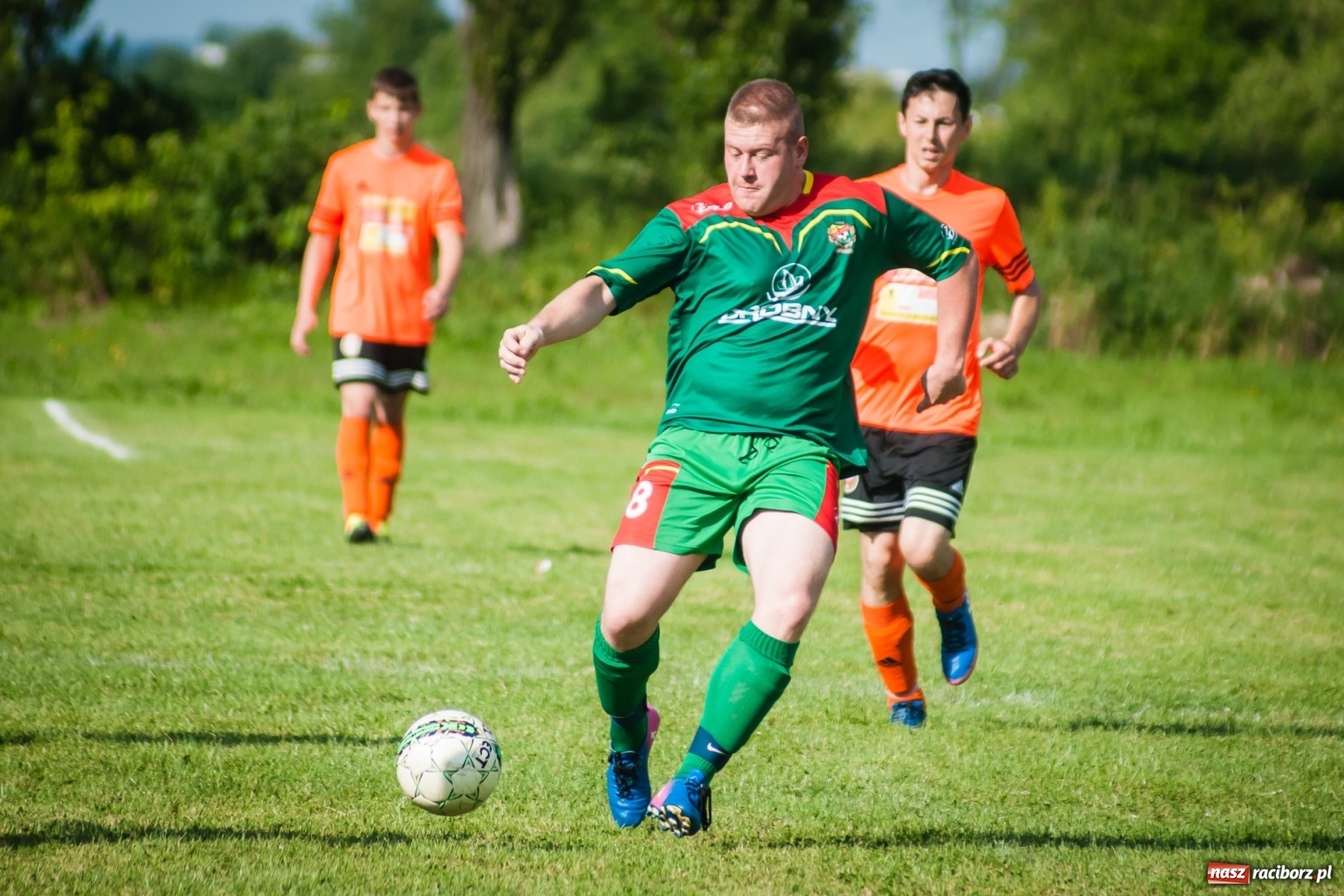 Zdjęcie w galerii na portalu naszraciborz.pl: B klasa: Przebudzenie Odry, pożegnanie Wojnowic wiadomości z regionu
