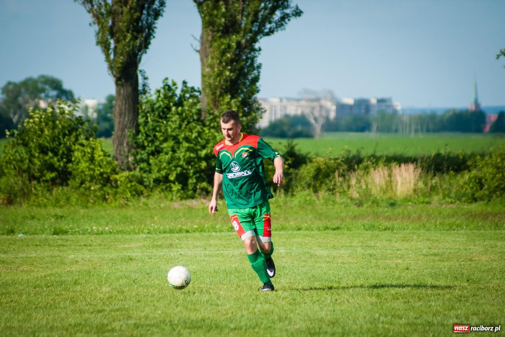 Zdjęcie w galerii na portalu naszraciborz.pl: B klasa: Przebudzenie Odry, pożegnanie Wojnowic wiadomości z regionu
