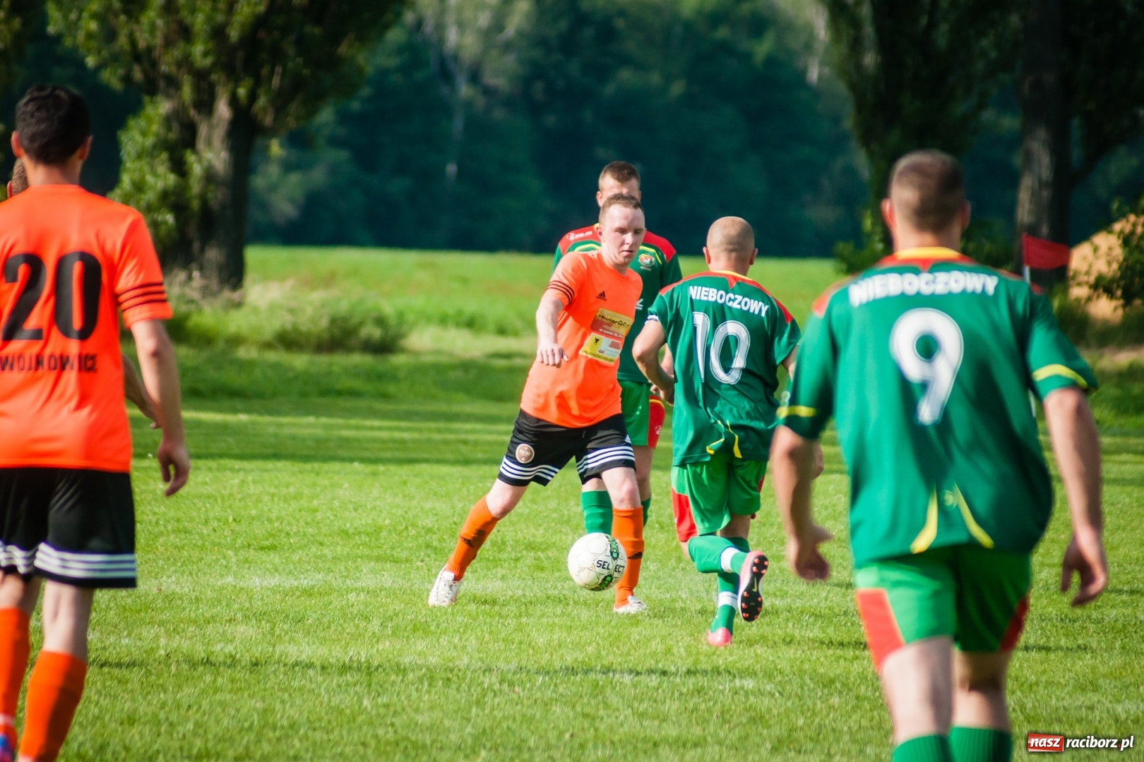 Zdjęcie w galerii na portalu naszraciborz.pl: B klasa: Przebudzenie Odry, pożegnanie Wojnowic wiadomości z regionu