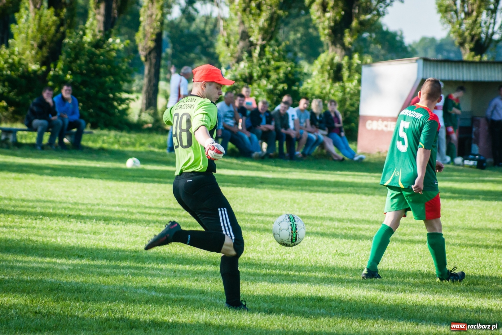 Zdjęcie w galerii na portalu naszraciborz.pl: B klasa: Przebudzenie Odry, pożegnanie Wojnowic wiadomości z regionu