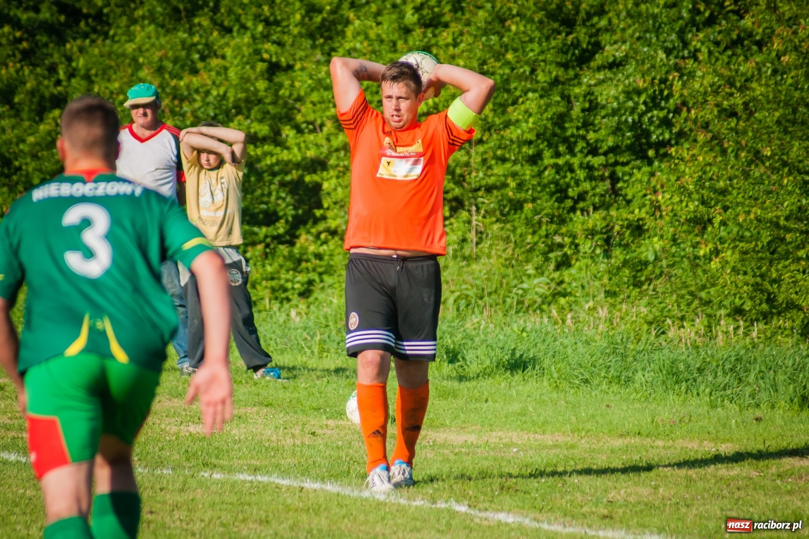 Zdjęcie w galerii na portalu naszraciborz.pl: B klasa: Przebudzenie Odry, pożegnanie Wojnowic wiadomości z regionu