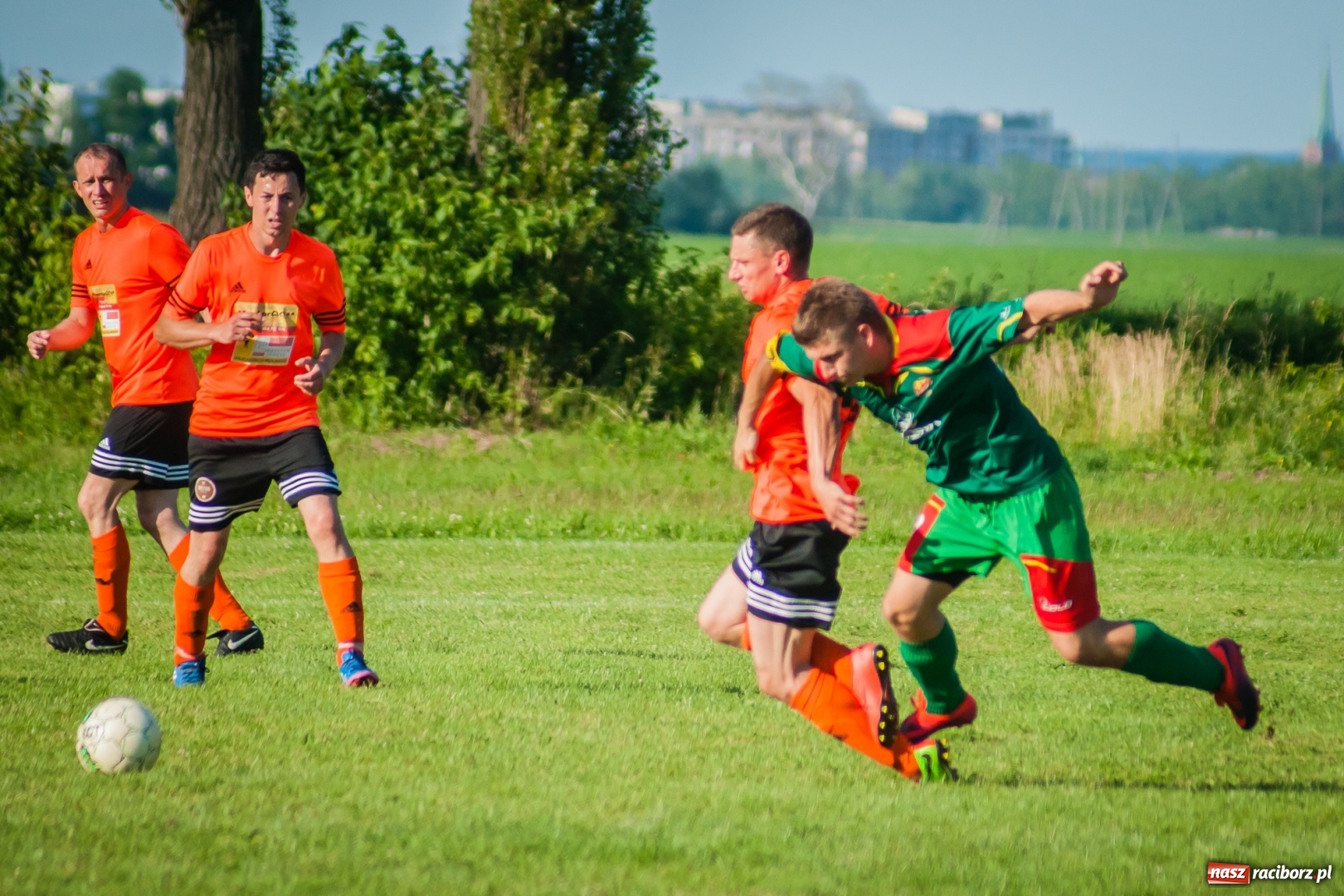 Zdjęcie w galerii na portalu naszraciborz.pl: B klasa: Przebudzenie Odry, pożegnanie Wojnowic wiadomości z regionu