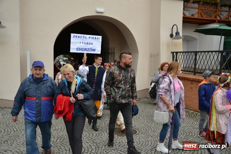 Zdjęcie w galerii na portalu naszraciborz.pl: Śląsk Kraina Wielu Kultur - występy zespołów na Zamku Piastowskim wiadomości z regionu