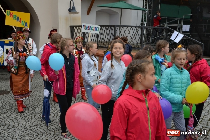 Zdjęcie w galerii na portalu naszraciborz.pl: Śląsk Kraina Wielu Kultur - występy zespołów na Zamku Piastowskim wiadomości z regionu